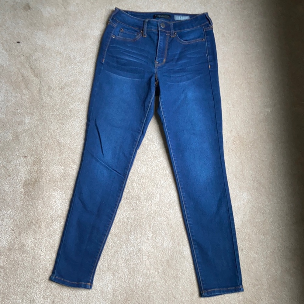 Never worn aero jeggings